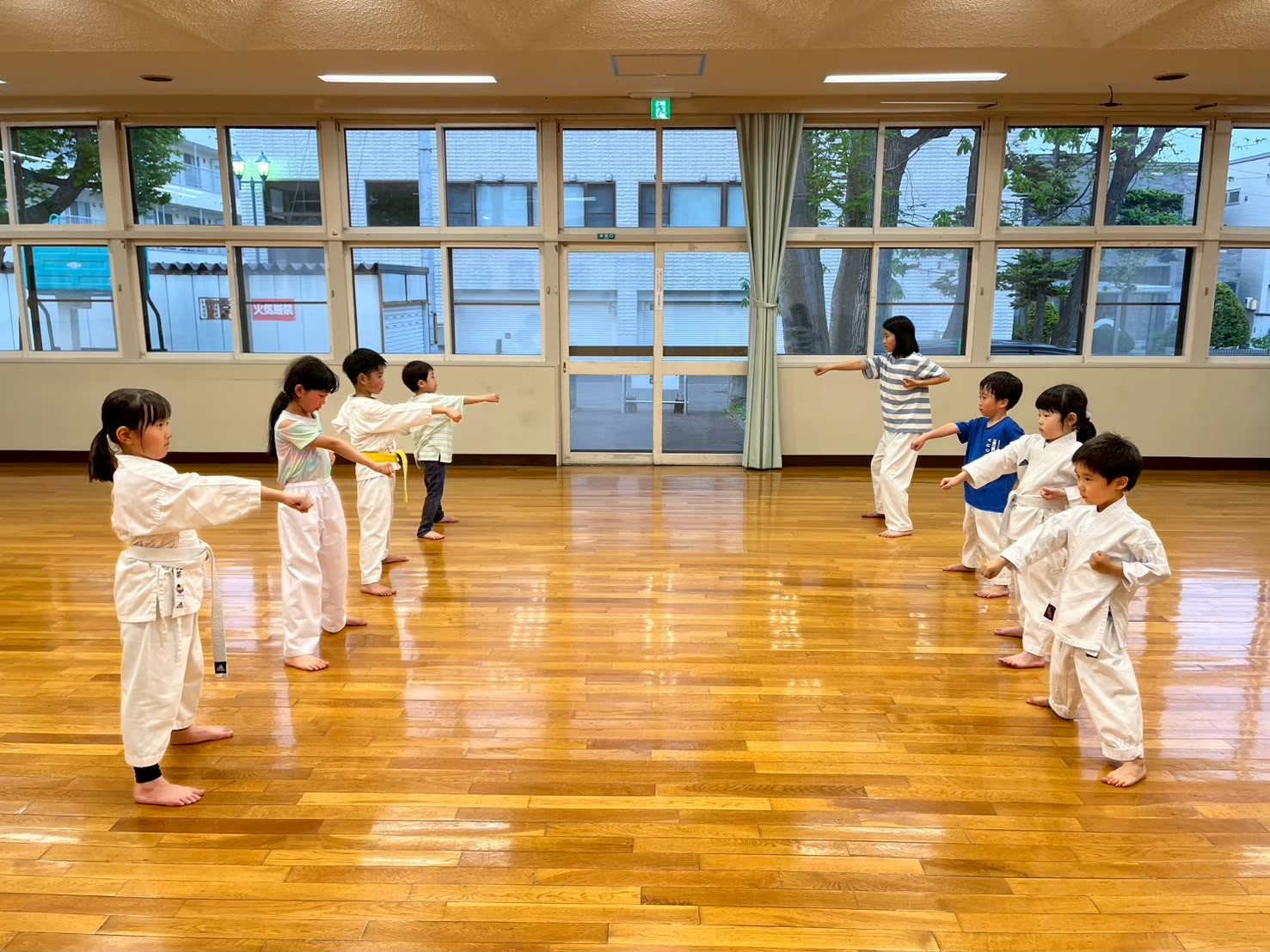 宮の沢空手教室内観